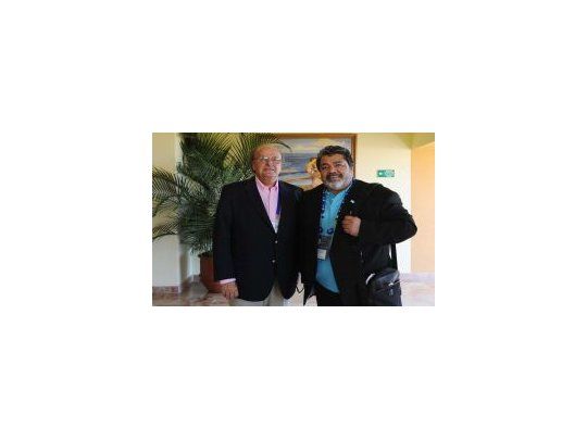 José de Mendiguren junto a Gerardo Martínez.