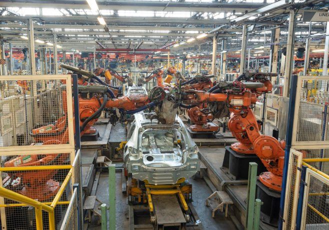 En los primeros nueve meses del año, las terminales acumularon 379.243 vehículos fabricados, lo que implica un crecimiento de 4,6% en comparación con el mismo período del año pasado, consolidando un desempeño general positivo.