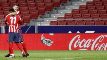 atletico de madrid, lider invicto de la liga de espana