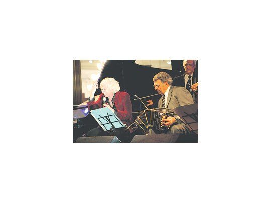 Susana Rinaldi y Leopoldo Federico, dos de los más brillantes exponentes del género rioplatense, por primera vez grabaron un disco juntos, que están presentando en Clásica y Moderna.