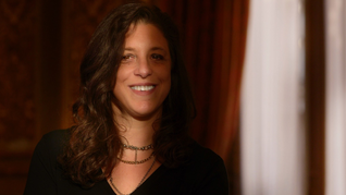 En 2012, Ariana Harwicz publicó Mátate, Amor, su primera novela que ahora llegó a los cines. En 2012, Ariana Harwicz publicó Mátate, Amor, su primera novela que ahora llegó a los cines.