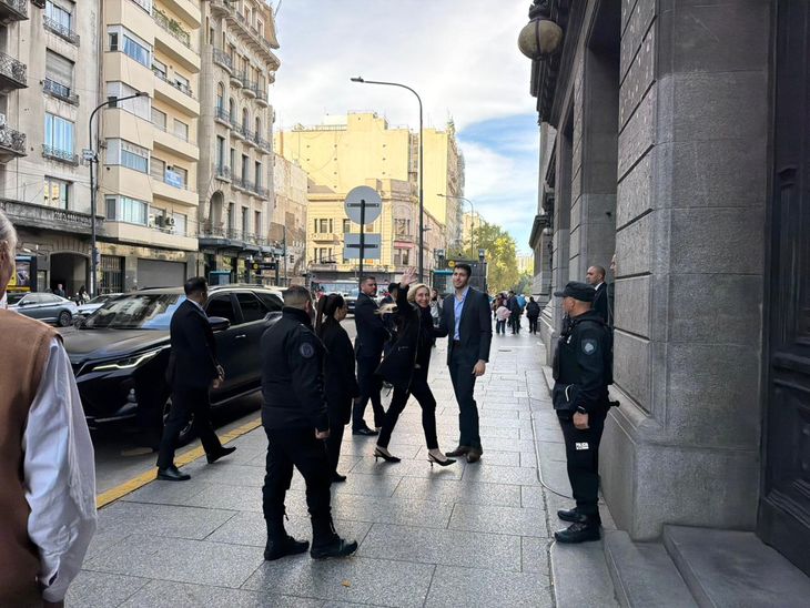 Karina Milei ingresando a Congreso de la Nación este lunes por la tarde. Karina Milei ingresando a Congreso de la Nación este lunes por la tarde.