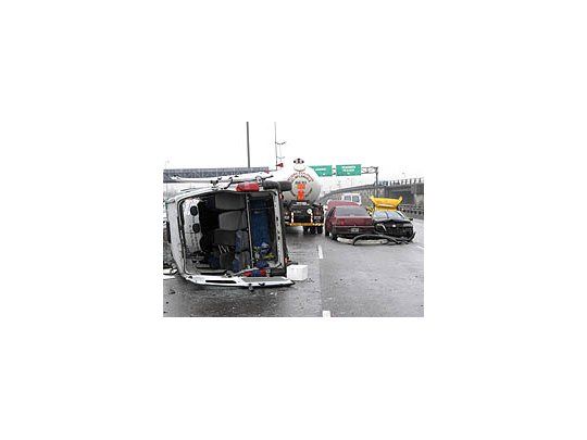 Panamericana: choque entre 12 autos causó caos y 19 heridos