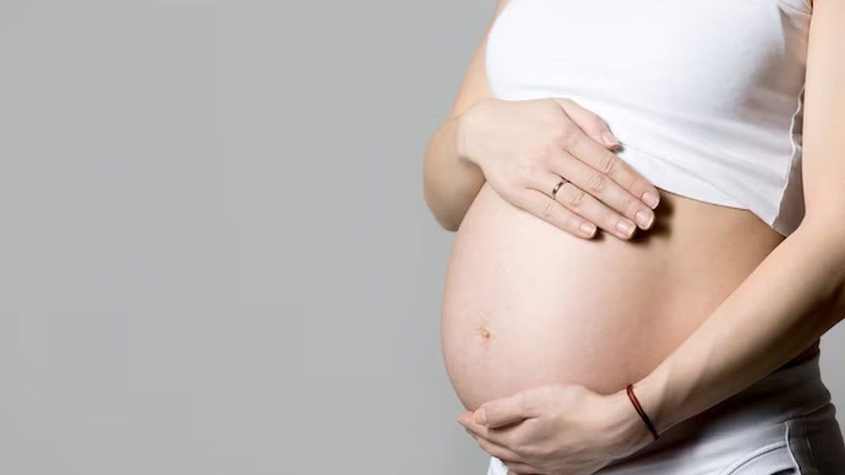 They investigate the “business” of selling babies abroad and recruiting pregnant women