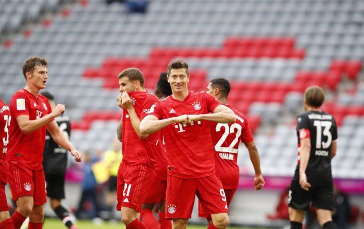 Bayern Munich lidera la Bundesliga con amplia ventaja.