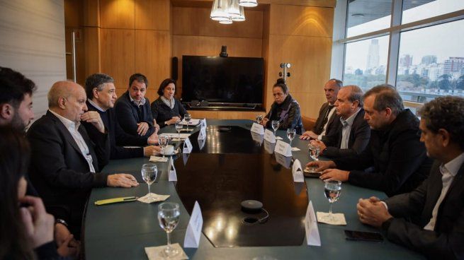 Jorge Macri se reunió con empresarios para reactivar el turismo en CABA. 