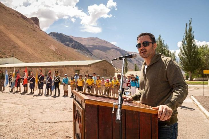 Luis Petri, ministro de Defensa. Luis Petri, ministro de Defensa.