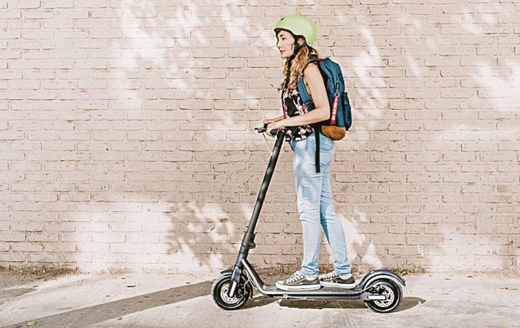 ámbito.com | PAG8-Monopatín.jpg