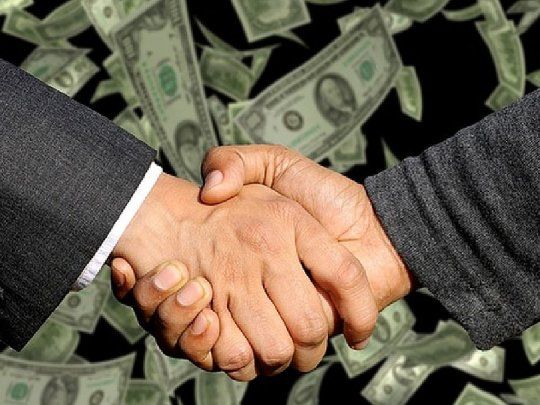 Plan Primavera. Se congela el dólar mayorista, la tasa de plazo fijo está en 9,83% mensual, se intervienen los dólares alternativos (brecha del 110%) y habrá aumentos a jubilados, pensionados, trabajadores, planes sociales y todo lo que esté en la órbita del Estado.