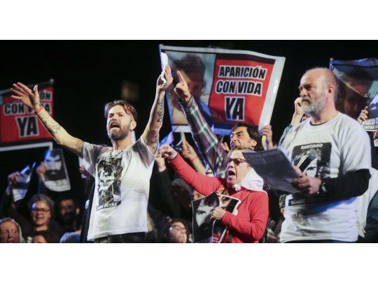 Familiares de Santiago Maldonado pidieron la renuncia de Patricia Bullrich.