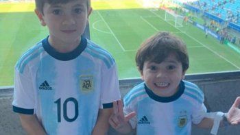 Thiago y Mateo Messi