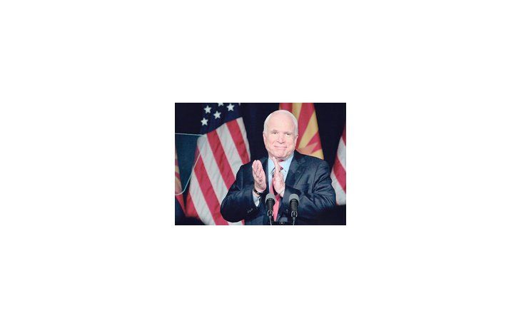 John McCain sacó 24 puntos de ventaja frente al populista de ultraderecha J.D. Hayworth. Será candidato republicano al Senado por Arizona y, con seguridad, volverá a obtener una banca.