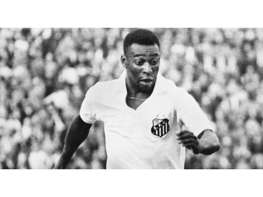 El Santos de Pele logró la marca de 74 partidos consecutivos marcando goles en la temporada 1961/62.