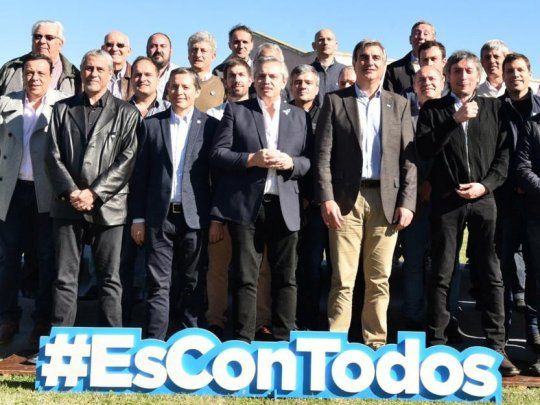 Alberto Fernández junto a los principales referentes el peronismo bonaerense.