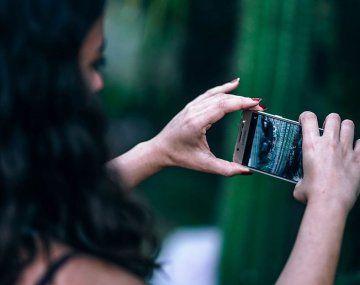 La medida elimina una resolución vigente desde 2021 que habilitaba a jóvenes de entre 13 y 17 años a iniciar reclamos ante organismos de consumo. El Ejecutivo sostuvo que esos derechos ya están garantizados por el Código Civil y Comercial y otras normas de protección de la infancia. La medida elimina una resolución vigente desde 2021 que habilitaba a jóvenes de entre 13 y 17 años a iniciar reclamos ante organismos de consumo. El Ejecutivo sostuvo que esos derechos ya están garantizados por el Código Civil y Comercial y otras normas de protección de la infancia.