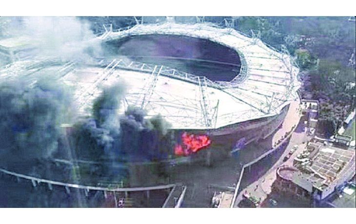 Incendio en estadio