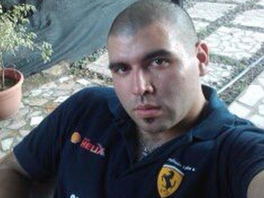 Sebastián Carranza murió tras caer de un techo donde realizaba reparaciones, en la estación Castelar.