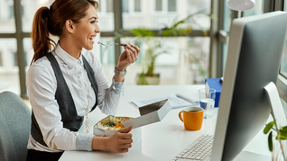 Alimentación﻿: los alimentos ideales para disfrutar durante el&nbsp;trabajo﻿.