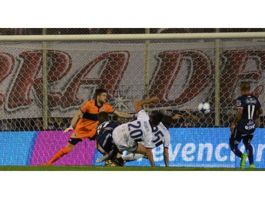 Unión derrotó a Gimnasia en Santa Fe.