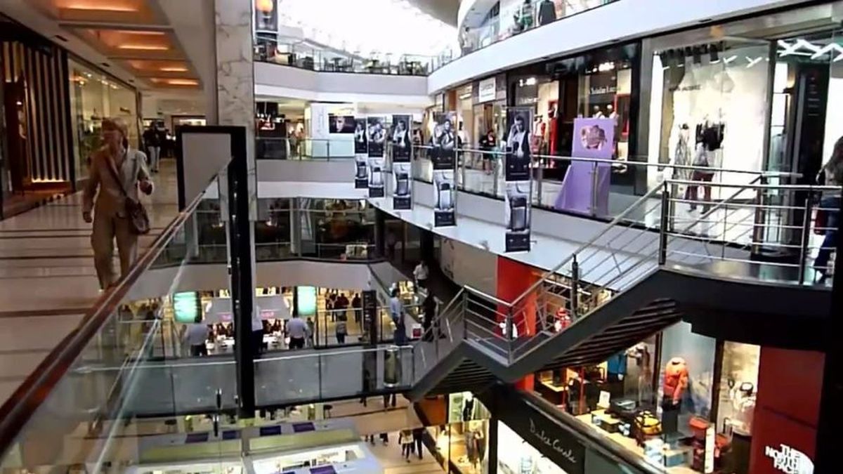 Consumer confidence stopped its fall in April after two months with casualties