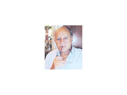 Rabanal: «Cuando era chico y no había aún televisión, el libro era información y entretenimiento. La literatura me prodigaba eso que hoy prodigan la televisión y el cine de manera brutal».