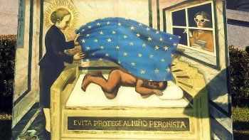 Cuadro&nbsp;de Daniel&nbsp;Santoro, llamado Evita protege al niño peronista.