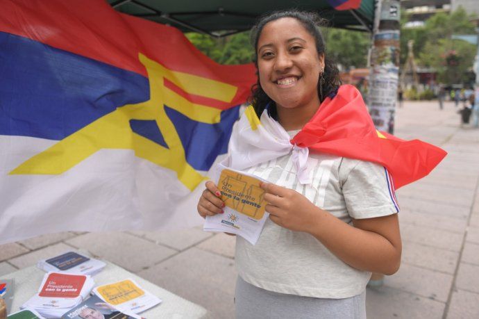 Miles de uruguayos residentes en Argentina y en el