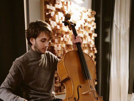 Sebastián Plano. Un destino musical arraigado en su familia.