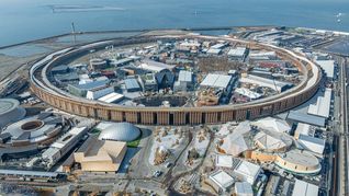 Imagen aérea del Gran Anillo, la obra de madera más grande del Globo y está en Japón, una estructura jamás vista para exposiciones