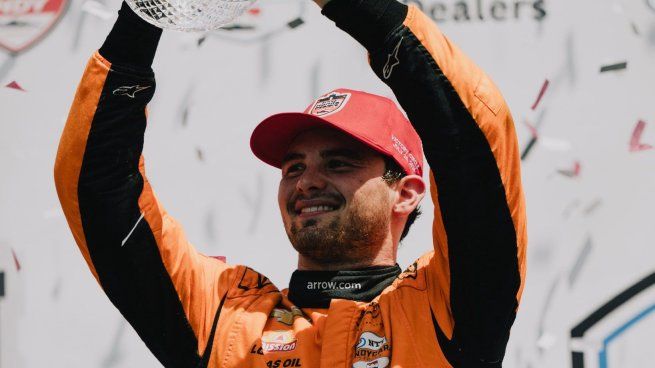 Patricio Pato OWard, luego de coronarse subcampeón en la IndyCar, viajará a las instalaciones que McLaren tiene Woking para comenzar sus trabajos en la Fórnula 1 con simuladores y en pista.