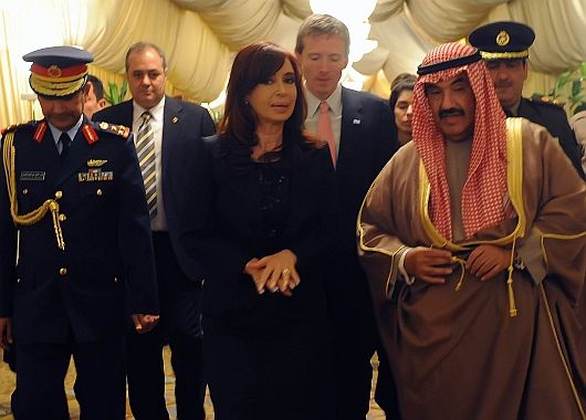 Cristina alentó inversiones de empresarios kuwaitíes y buscará más negocios en Qatar (foto 1)