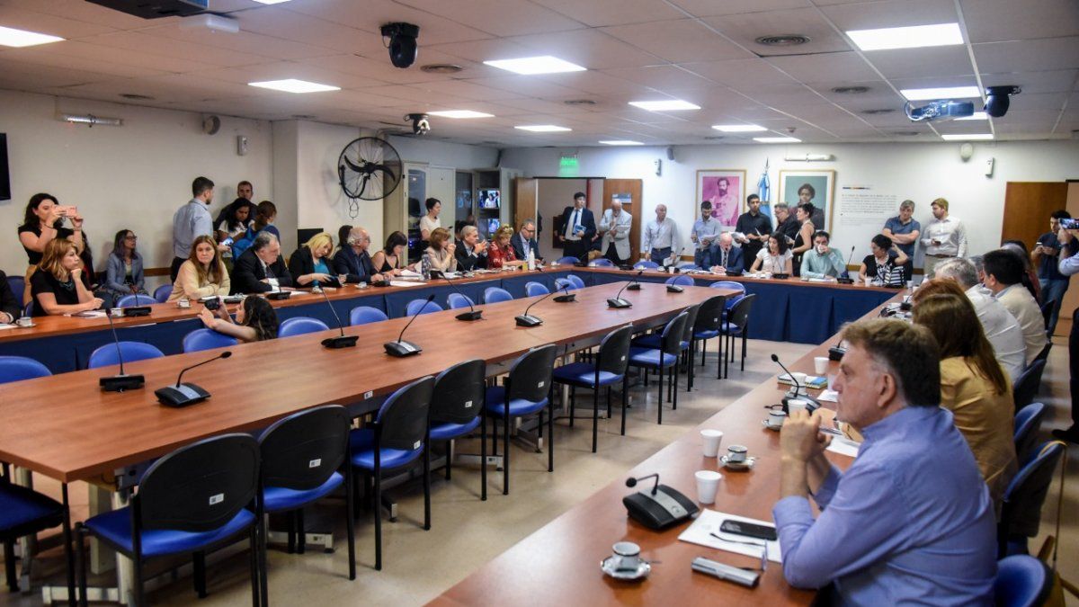 Diputados debatió el fin de las "sesiones maratónicas"