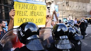 Como ocurre todos los miércoles, los jubilados se concentrarán a las 17 frente en las afueras del Congreso.