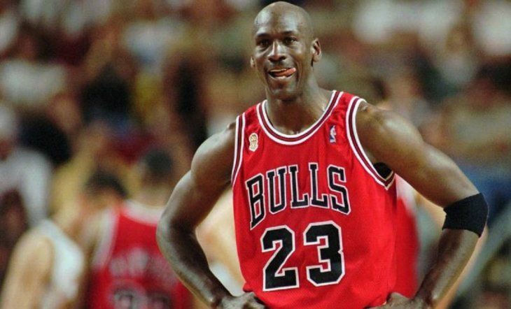 Subastarán una histórica Michael Jordan que usó en su última final