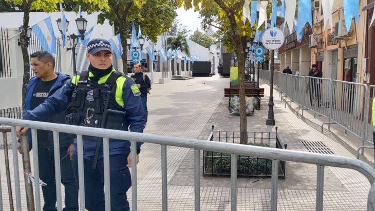 El operativo en el centro tucumano arranc&oacute; desde temprano.