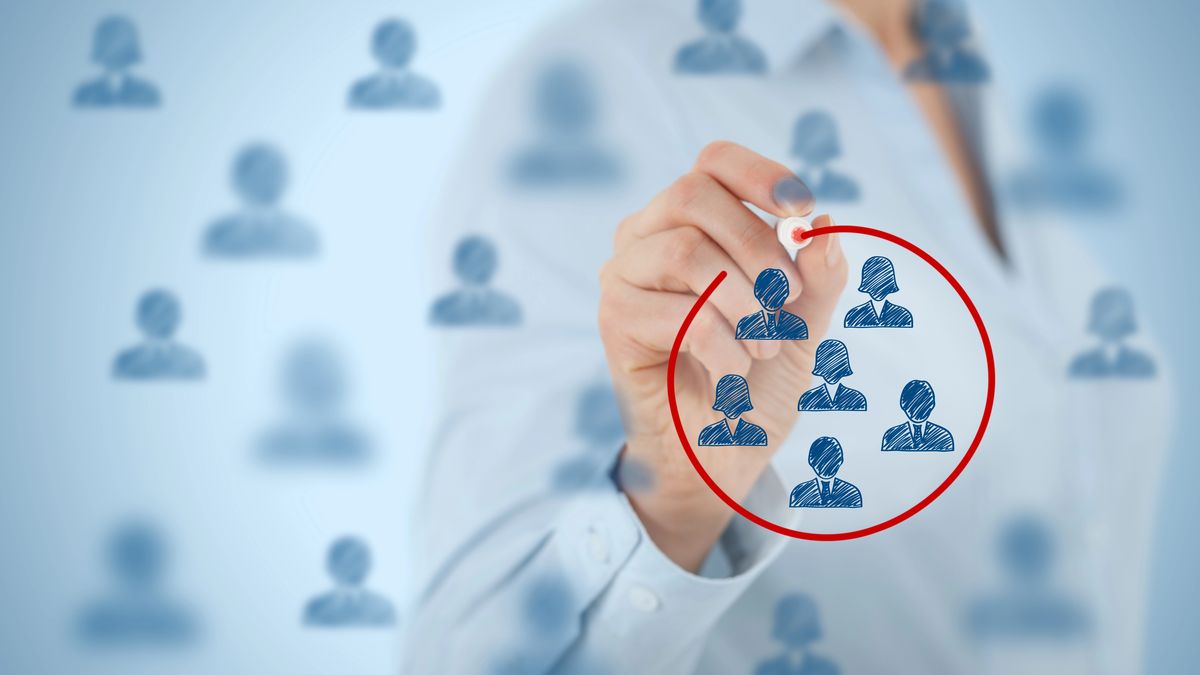 Continúan los despidos en EEUU vinculados a la IA: ¿afectará el dato de empleo de abril?