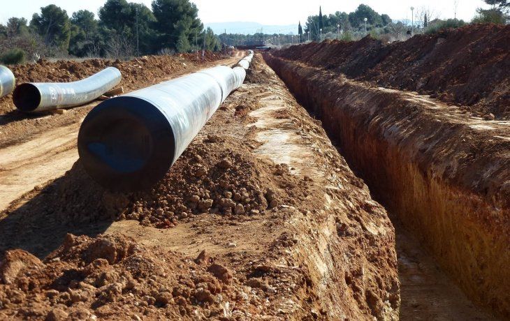 Oficializan el DNU para avanzar en la construcción del Gasoducto Néstor Kirchner.