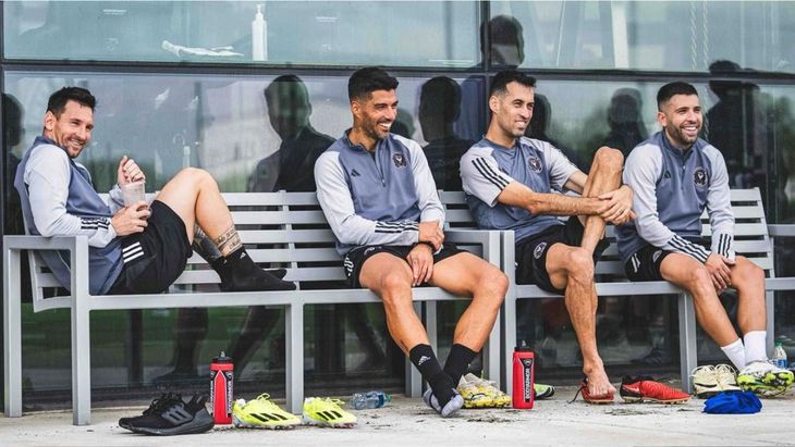 Lionel Messi and Luis Suárez met again at Inter Miami practices. 