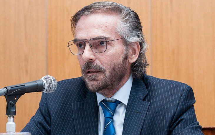 Gustavo Hornos.
