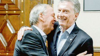 la division del peronismo beneficia tanto al gobierno como al kirchnerismo  