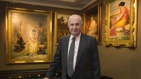 nacio en espana, se graduo en la unam y logro armar en mexico la coleccion de arte privada mas grande del mundo