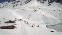 Cuatro muertos por una avalancha en una zona restringida de la cordillera chilena.