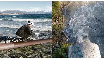 ámbito.com | Acting. El gerente de la planta de tratamiento bebe agua del lago para demostrar que no está contaminada. A pocos metros, un caño roto.