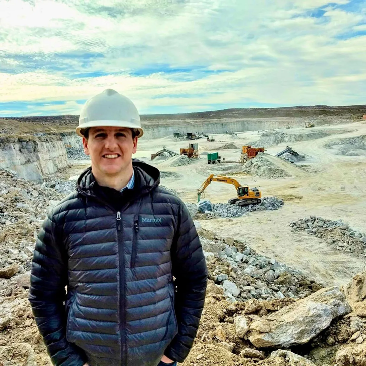 Río Negro. El secretario de Minería, Joaquín Aberastain Oro, destacó la modificación al Código de Procedimientos Mineros, que transform+o en obligación la participación ciudadana y la consulta previa, libre e informada en cada una de las etapas de un proyecto minero.