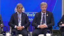 Luis Caputo y Santiago Bausili en el think tank The Atlantic Council.