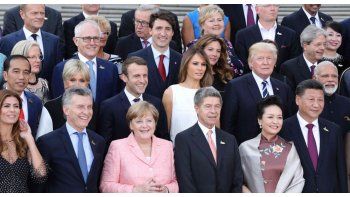 ámbito.com | La última Cumbre de Líderes del G20 se llevó a cabo en Alemania en 2017. En una semana, la foto de familia voverá a repetirse, esta vez en Argentina. (Imagen de archivo).
