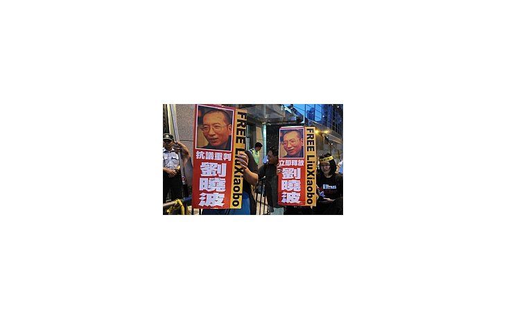 Defensores de los derechos humanos sostienen que el gobierno efectuó detenciones masivas.