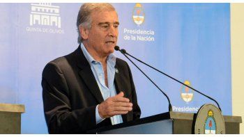 ámbito.com | Llamadas satelitales: comandante dejará el cargo al final de la búsqueda