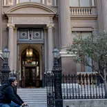 El BCRA aceleró las compras en el mercado, pero las reservas quedaron apenas por encima de u$s49.000 millones. El BCRA aceleró las compras en el mercado, pero las reservas quedaron apenas por encima de u$s49.000 millones.
