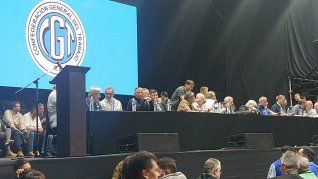 La CGT elige en Obras Sanitarias a su nueva conducción. La CGT elige en Obras Sanitarias a su nueva conducción.